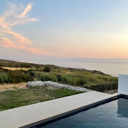 ヴィラ Amazing Sea View House ロウリニャン